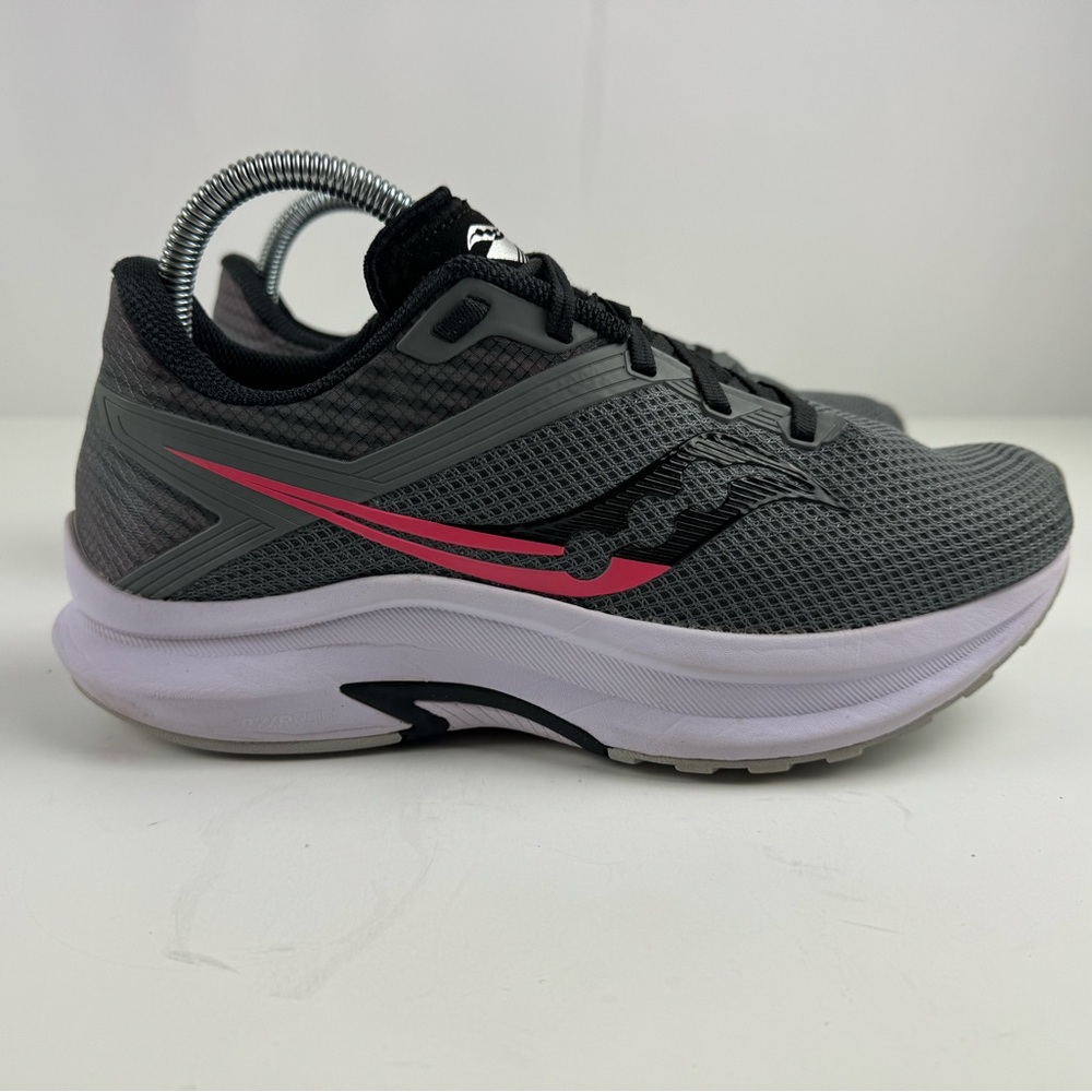 Saucony Axon Running Shoes Women's Size 9.5 Charcoal/‎ Black/ Pink